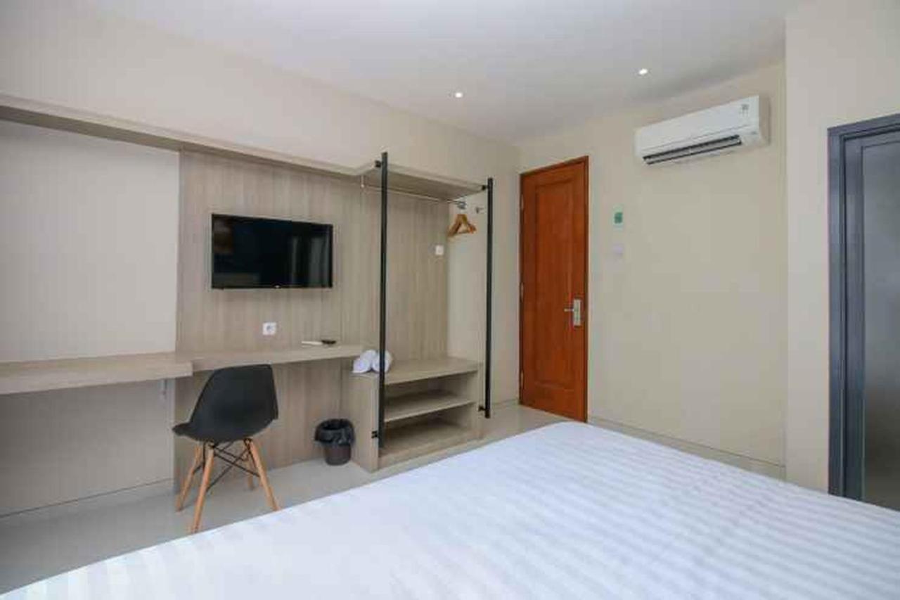 Kencana Residence 수라바야 외부 사진