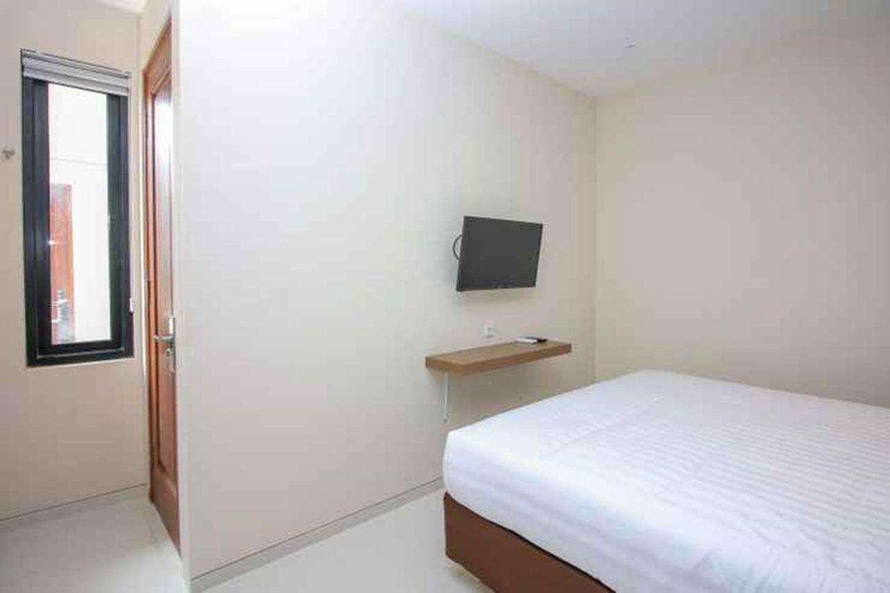 Kencana Residence 수라바야 외부 사진
