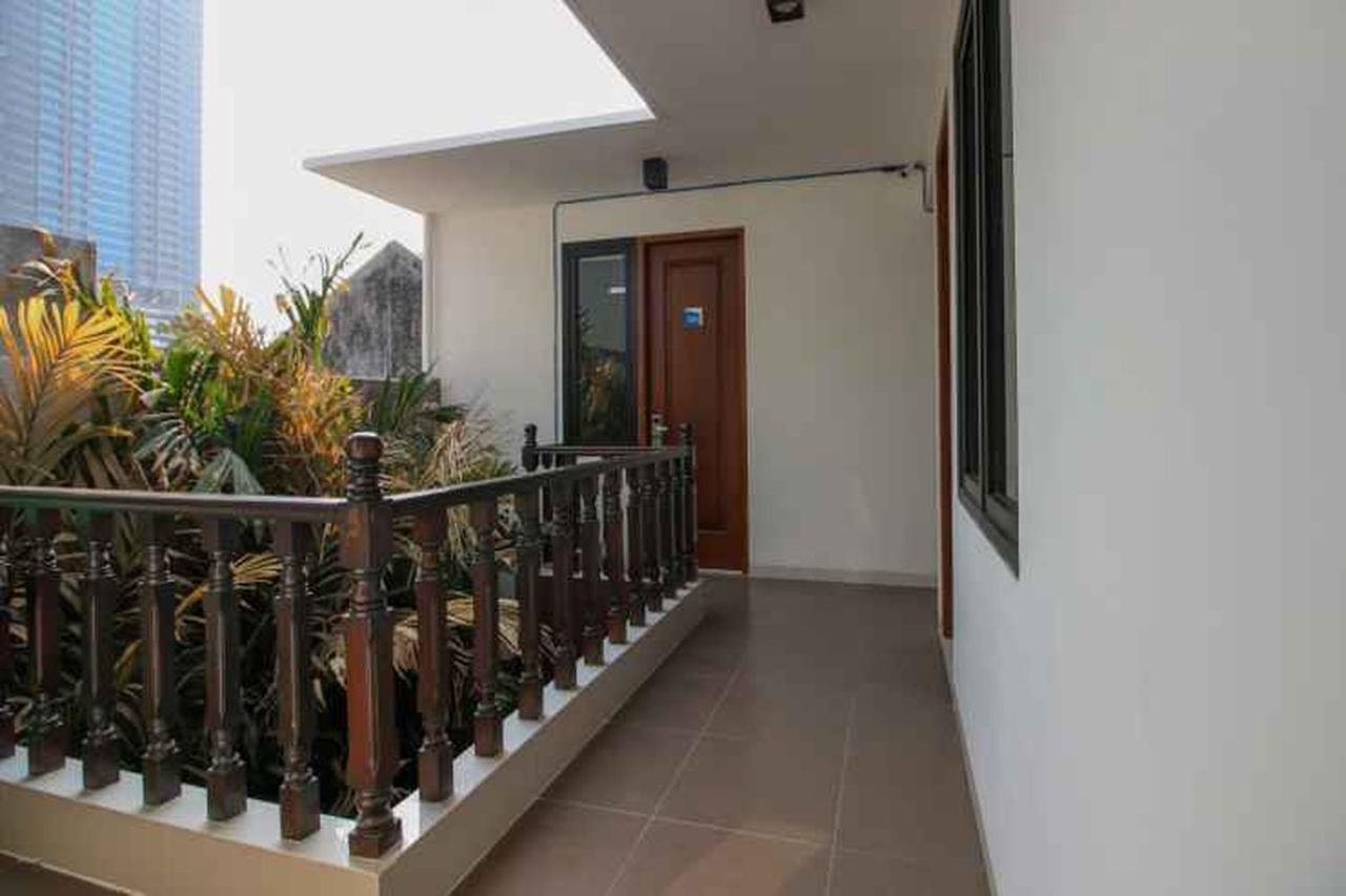 Kencana Residence 수라바야 외부 사진